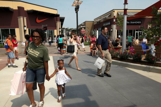 St. Louis Premium Outlets